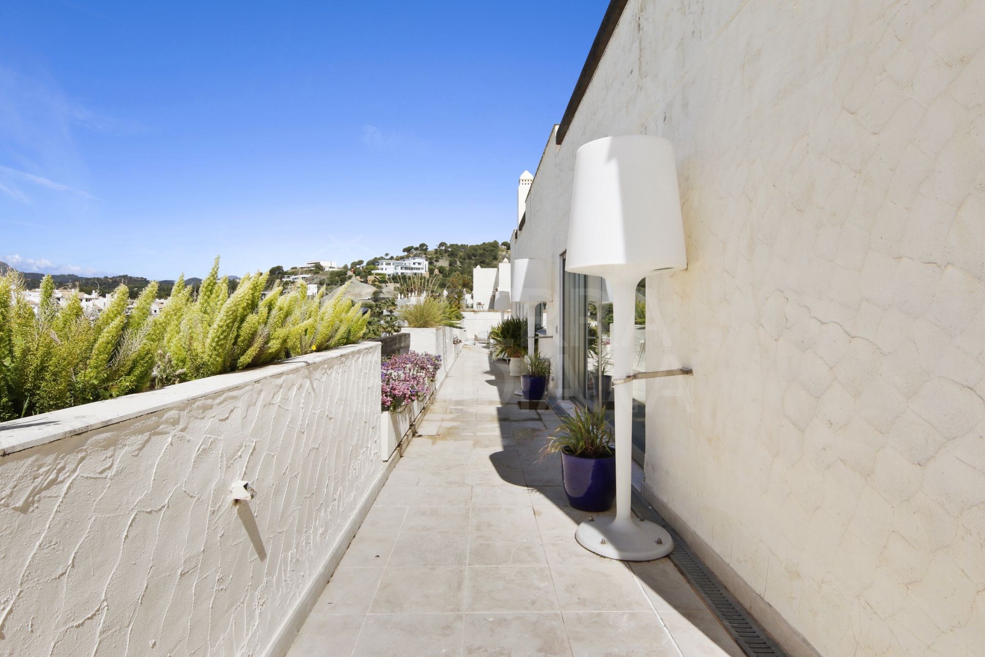 36e27074-b40e-4d74-942c-16830551daa4