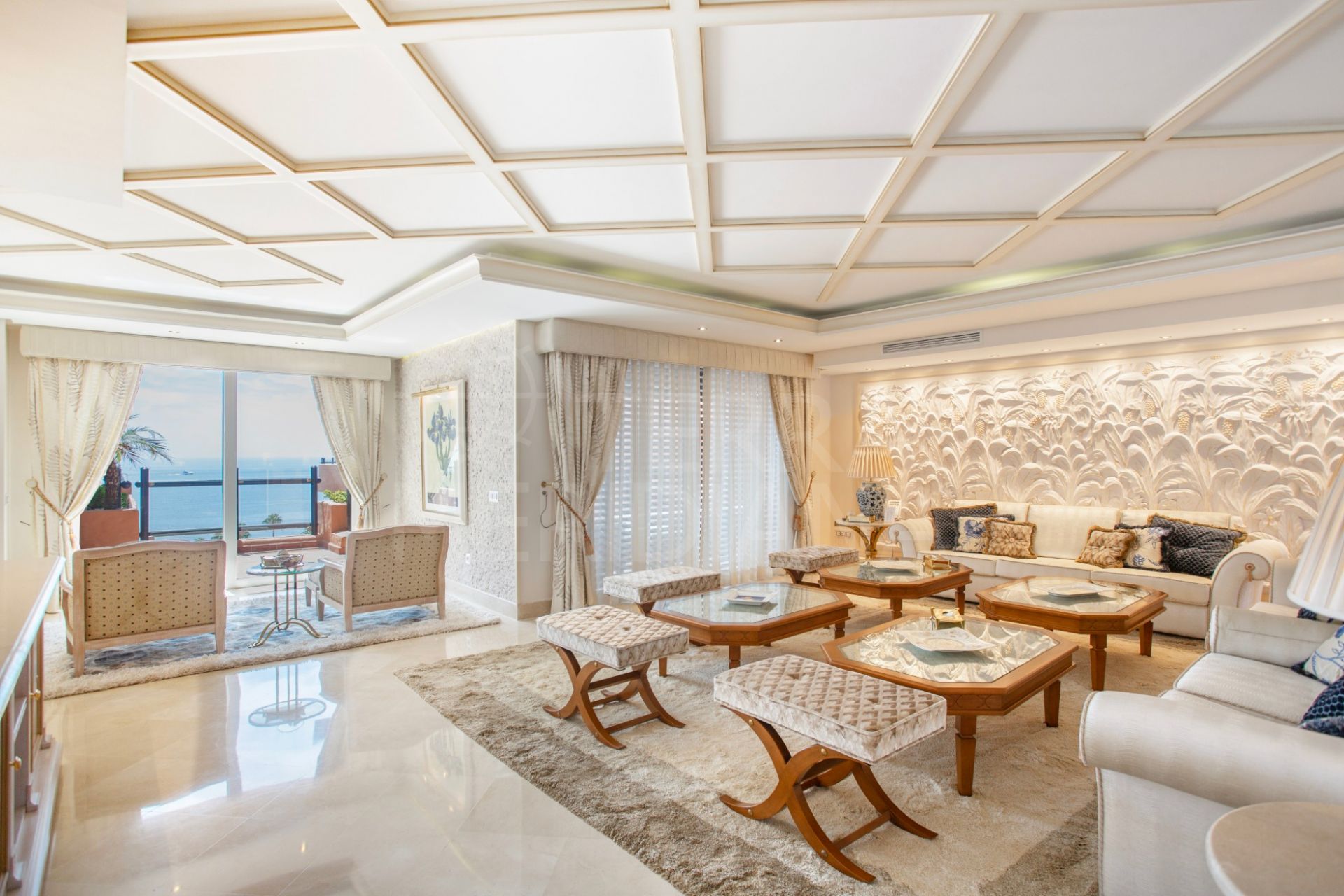 90303ddd-b9e4-4864-bb48-d010c258cfd3