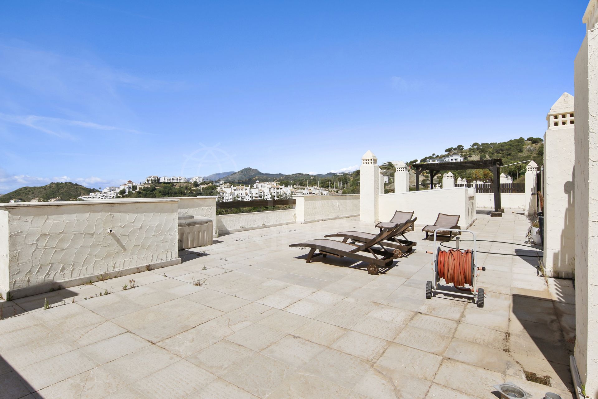 99df4efe-e096-41d1-b86e-33d37eb7a3fe