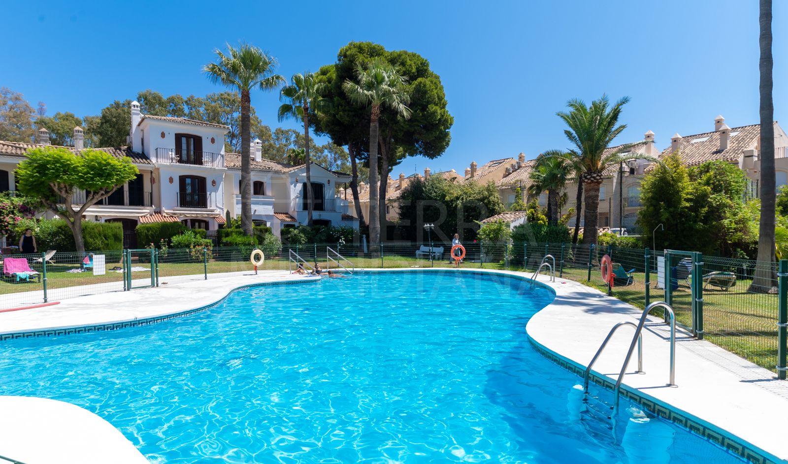 a8bf81b9-5a64-43df-9841-5521a9a0aa90