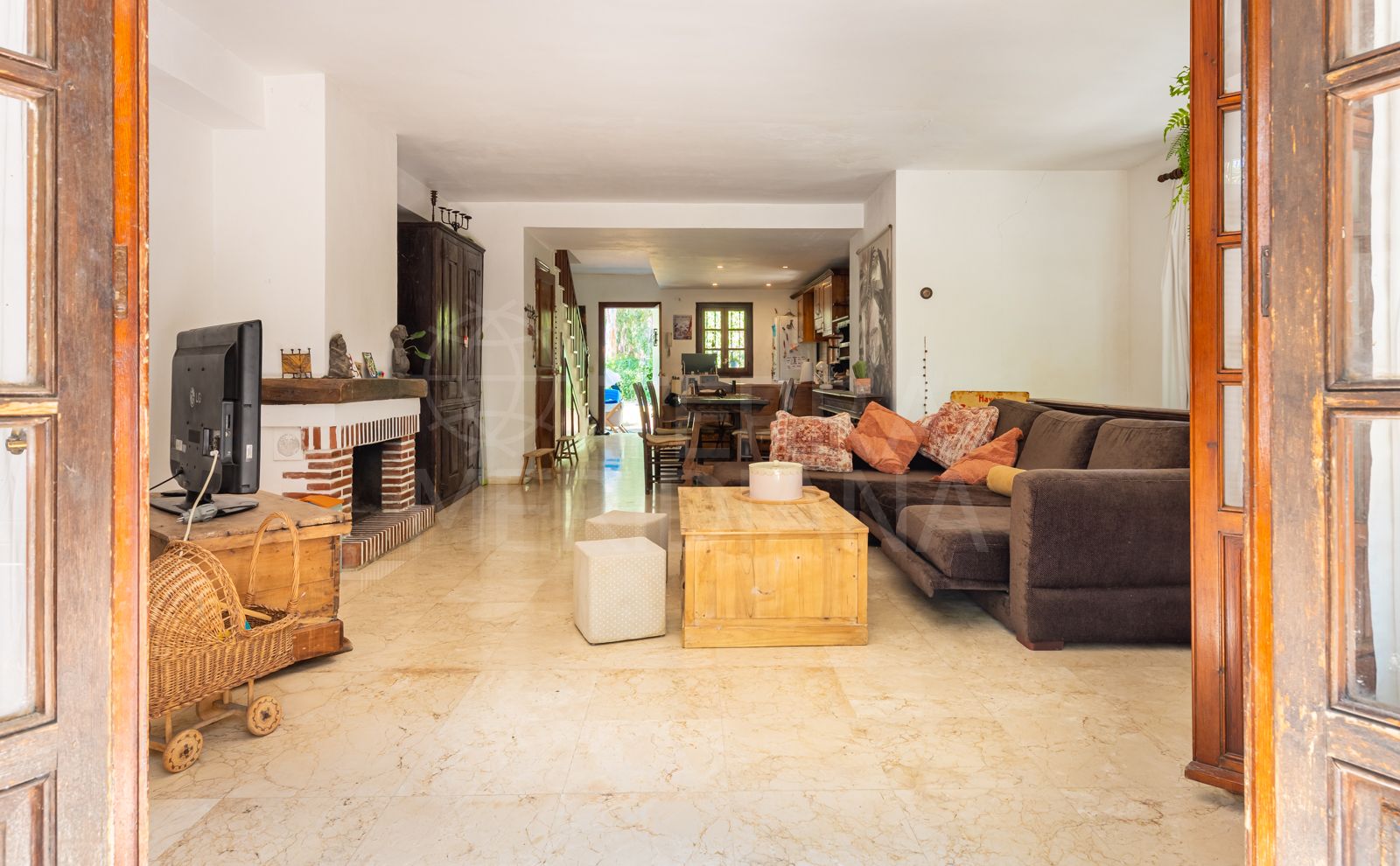 b5a04440-7a1a-433e-9f18-158a44d4b2f3