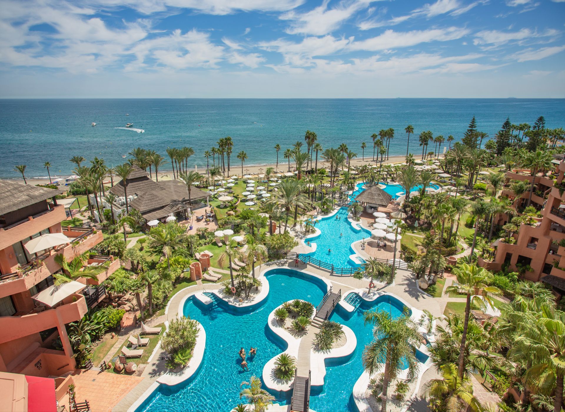 d2c23adb-026f-4a33-b034-56c992ca9c2e