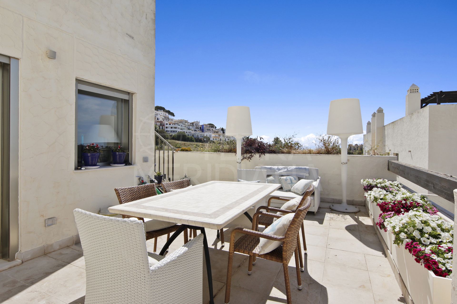 d7e9be87-666d-4f35-939d-ec89bc9135ce