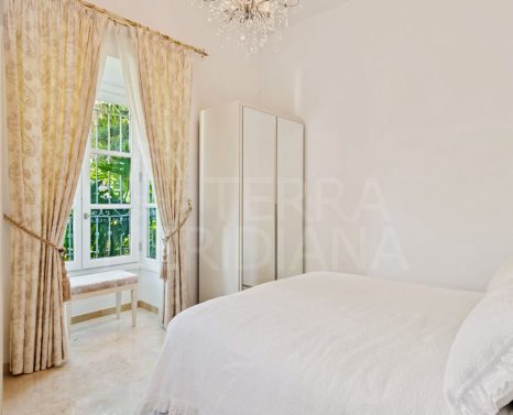 355f4758-15ae-4d8b-8a7e-e65a41905f88