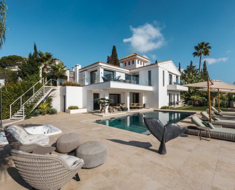 R112-09067 Hans_page-0001