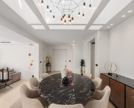 R112-09067 Hans_page-0004