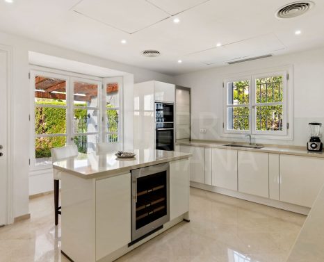 d2fa0926-3576-4569-b68c-5cc8c2e29844