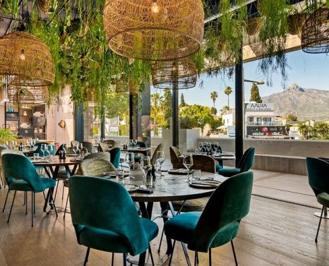 fine-dining-with-spectacular