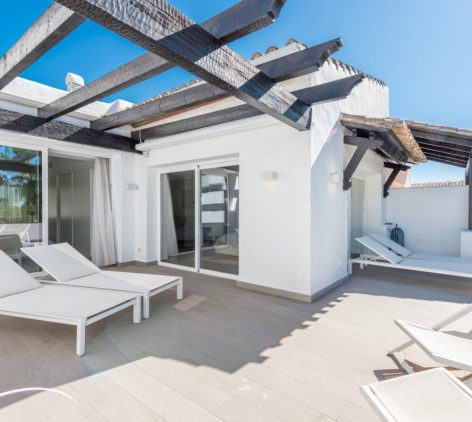 بونتو رومانو_page-0001 copy