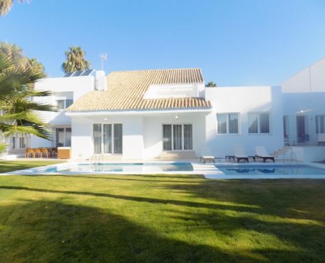 فيلا بورتو بانوس_page-0001